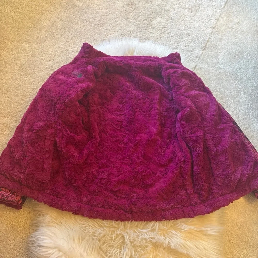 The North Face Girls Pink and Purple Reversible Jacket 14/16